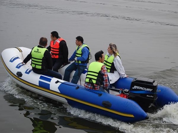 Bote inflable rígido 5.2m de cubierta abierta