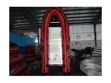 Bote inflable a motor