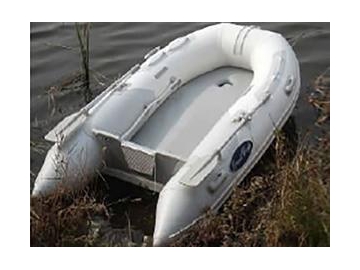 Bote inflable a motor