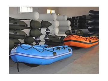 Bote inflable a motor