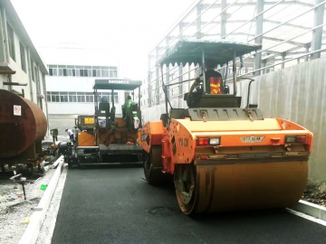 Pavimentadora de Asfalto GYA4200; Asfaltadora; Extendedora de Asfalto