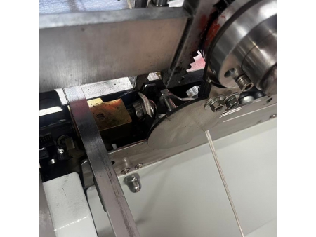 Anudadora automática para etiquetas colgantes, UM-TL8-K