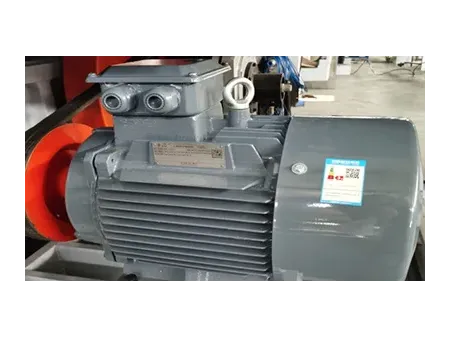 Troqueladora con plegado automático y unidad de stripping/pelado de cama plana