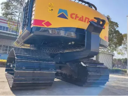 ZG135HF  Excavadora forestal
