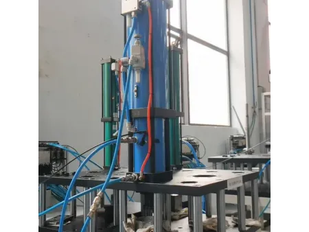 Accionamiento neumohidráulico (con cilindro de trabajo independiente), serie HZ