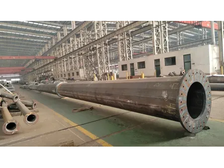 Fabricación de chimeneas industriales y estructuras de torres de acero
