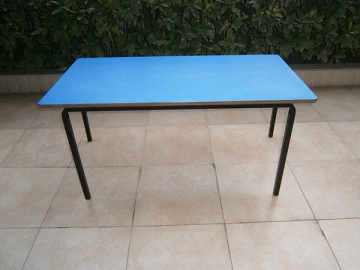 Mesa infantil rectangular