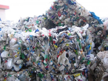 <span>Línea de reciclaje de botellas de PET</span>