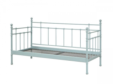 <strong>Cama diván de metal</strong>