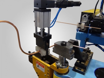 Máquina para procesar tubos CNC integrada (corte/perfilado de extremos/doblado)