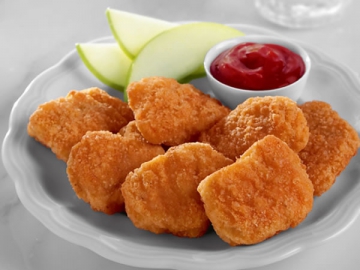 Producción de pepitas de pollo y hamburguesas
